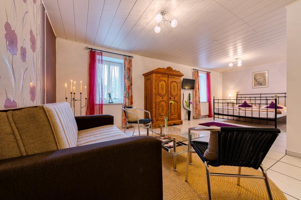 Moselhotel Ludwigs Köwerich Habitación foto